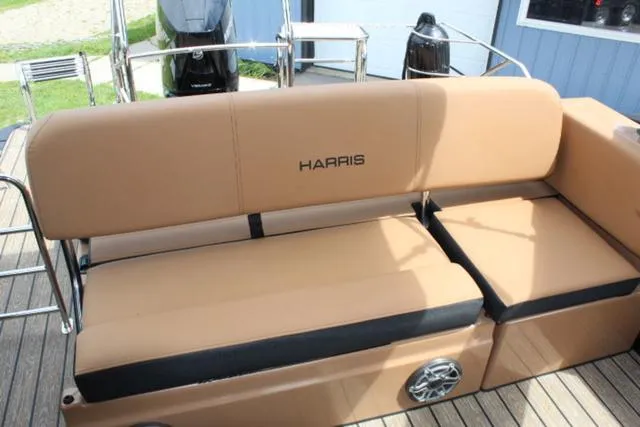 Slide: The Image of Harris GRAND MARINER 250 SLDH 2024 - 32