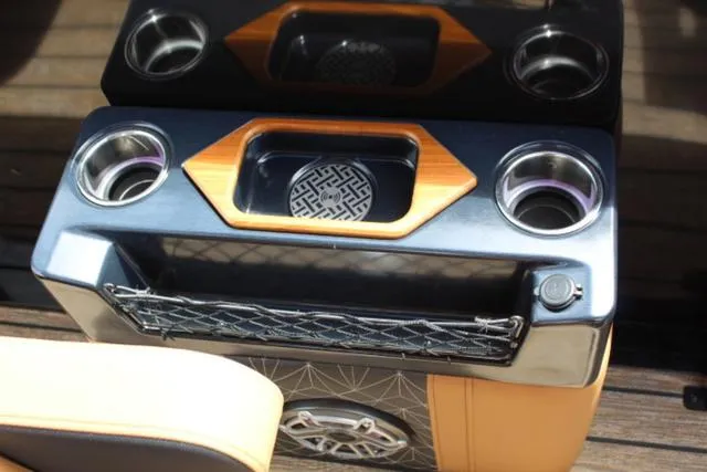 Slide: The Image of Harris GRAND MARINER 250 SLDH 2024 - 40