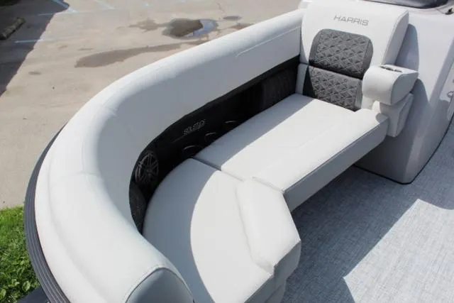 Slide: The Image of Harris Solstice 230 SLDH 2025 - 14