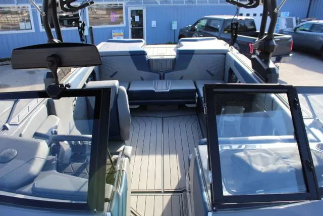 Slide: The Image of Nautique Super Air Nautique GS22 2023 - 14