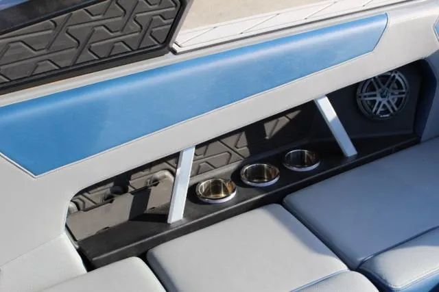 Slide: The Image of Nautique Super Air Nautique GS22 2023 - 15