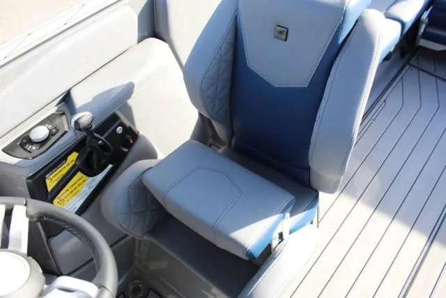 Slide: The Image of Nautique Super Air Nautique GS22 2023 - 20