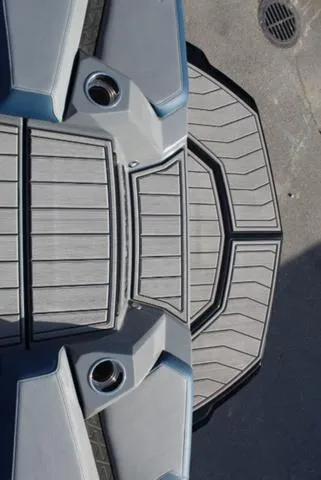 Slide: The Image of Nautique Super Air Nautique GS22 2023 - 21