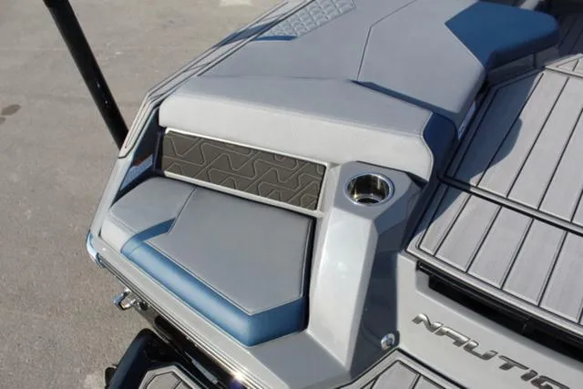 Slide: The Image of Nautique Super Air Nautique GS22 2023 - 23