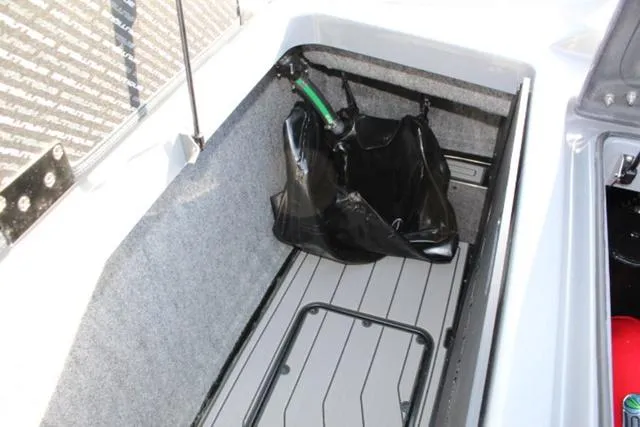 Slide: The Image of Nautique Super Air Nautique GS22 2023 - 32