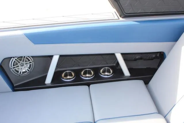 Slide: The Image of Nautique Super Air Nautique GS22 2023 - 33