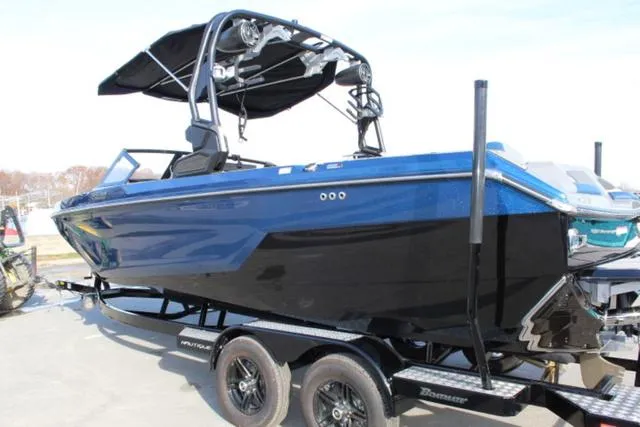 Slide: The Image of Nautique Super Air Nautique GS22 2023 - 4