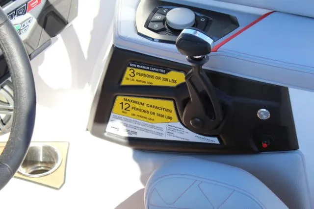 Slide: The Image of Correct Craft Super Air Nautique GS20 2024 - 11