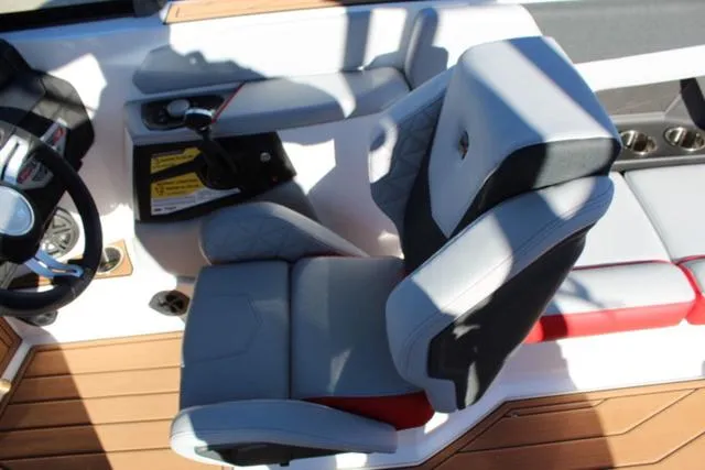 Slide: The Image of Correct Craft Super Air Nautique GS20 2024 - 16