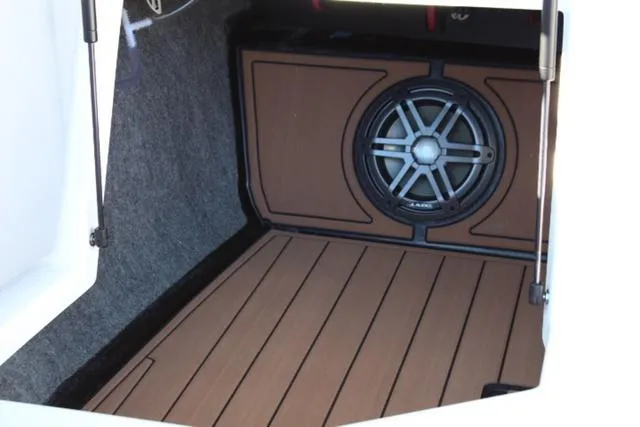 Slide: The Image of Correct Craft Super Air Nautique GS20 2024 - 25