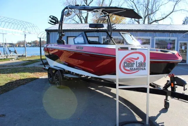 Slide: The Image of Correct Craft Super Air Nautique GS20 2024 - 3