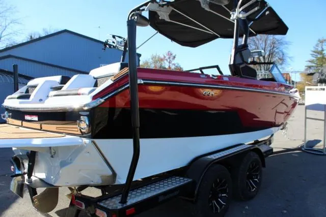 Slide: The Image of Correct Craft Super Air Nautique GS20 2024 - 33