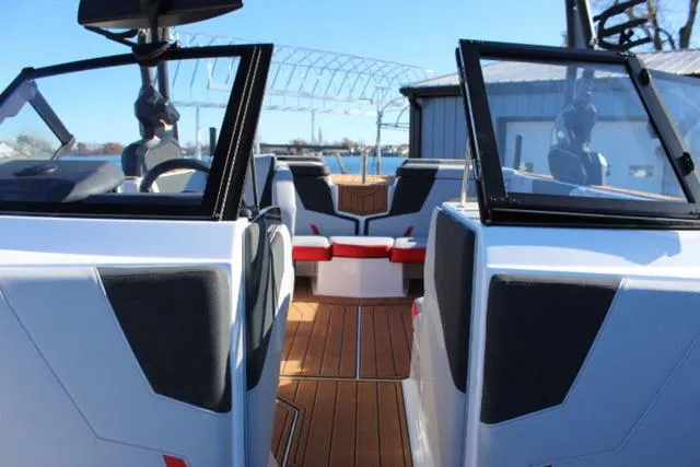 Slide: The Image of Correct Craft Super Air Nautique GS20 2024 - 7