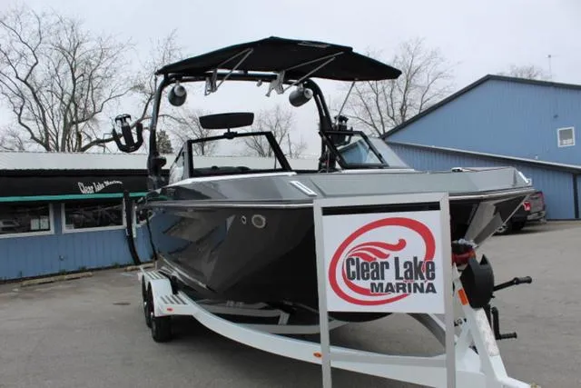 Slide: The Image of 2024 Nautique Super Air Nautique GS22 at Clear Lake Marina. - 3