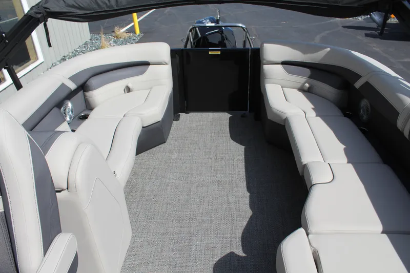 Slide: The Image of Barletta Cabrio 22Q 2025 - 20