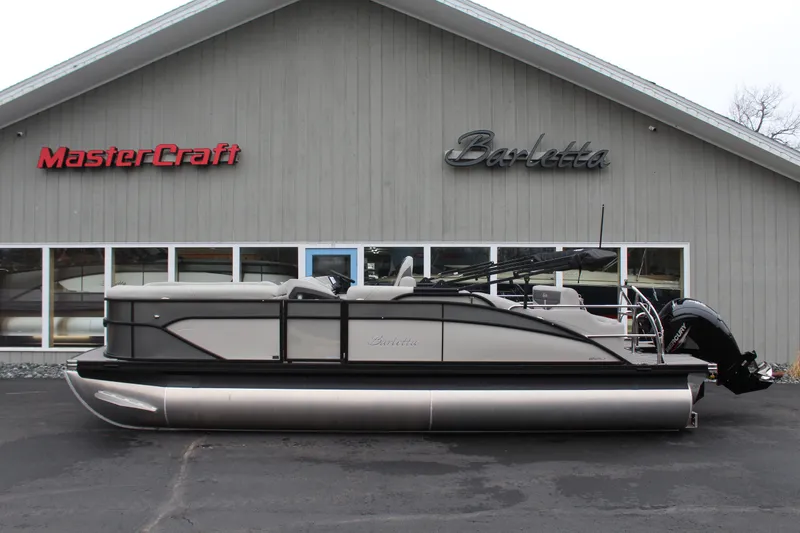 Slide: The Image of Barletta Cabrio 22U 2025 - 1