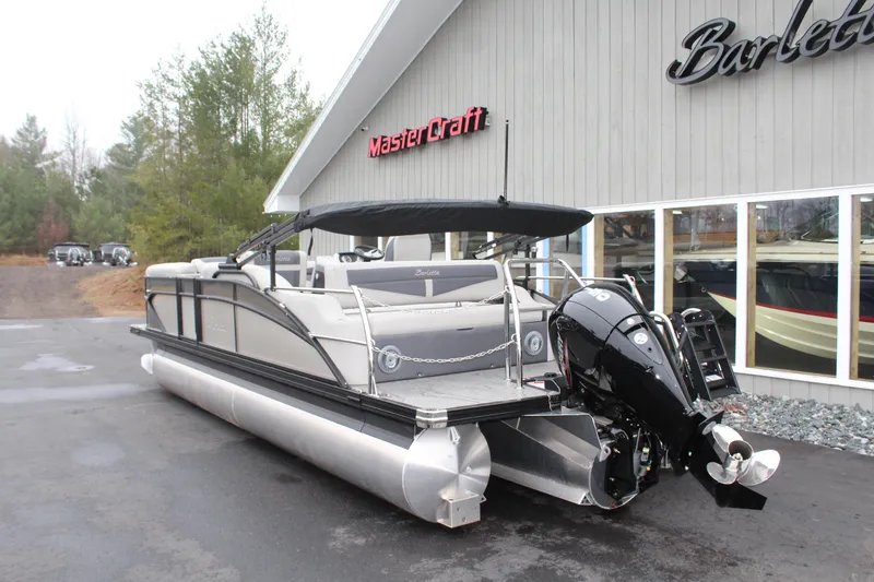 Slide: The Image of Barletta Cabrio 22U 2025 - 6