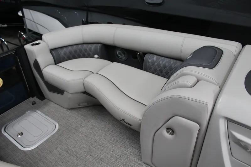 Slide: The Image of Barletta Lusso 23UC 2025 - 14