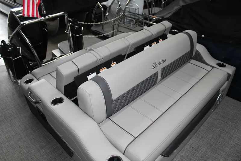 Slide: The Image of Barletta Lusso 23UC 2025 - 23