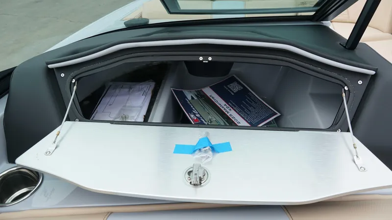 Slide: The Image of MasterCraft X24 2025 - 30