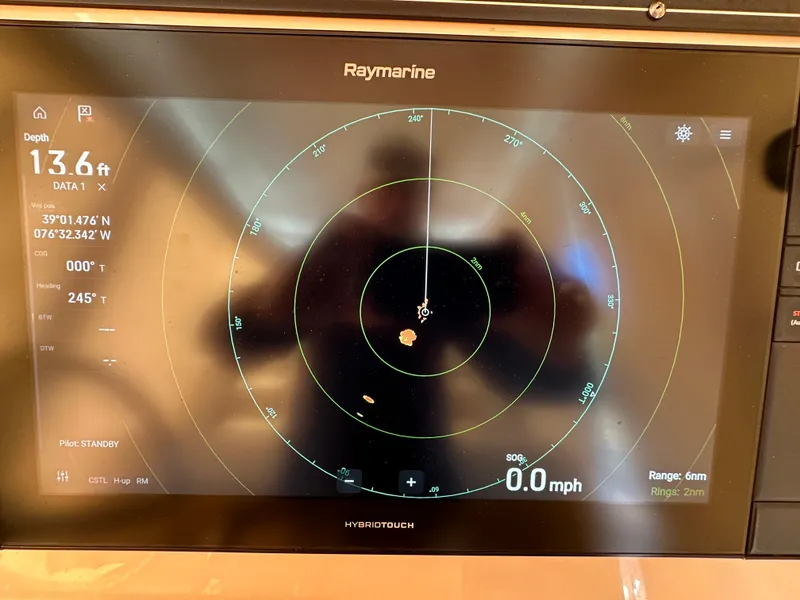 Slide: The Image of Boston Whaler 330 Outrage 2019 - 18