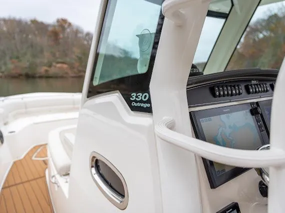Slide: The Image of Boston Whaler 330 Outrage 2019 - 24
