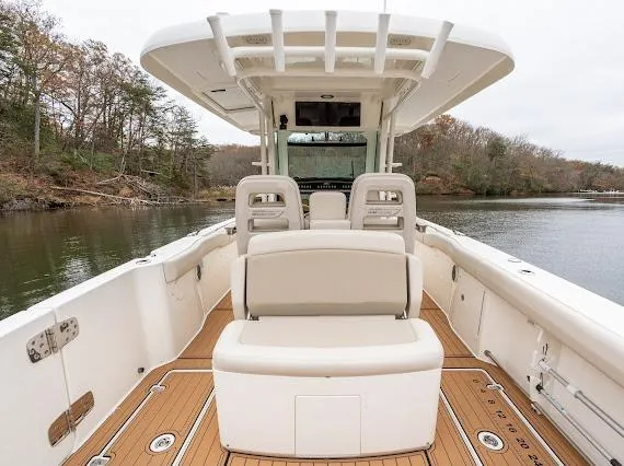 Slide: The Image of Boston Whaler 330 Outrage 2019 - 3
