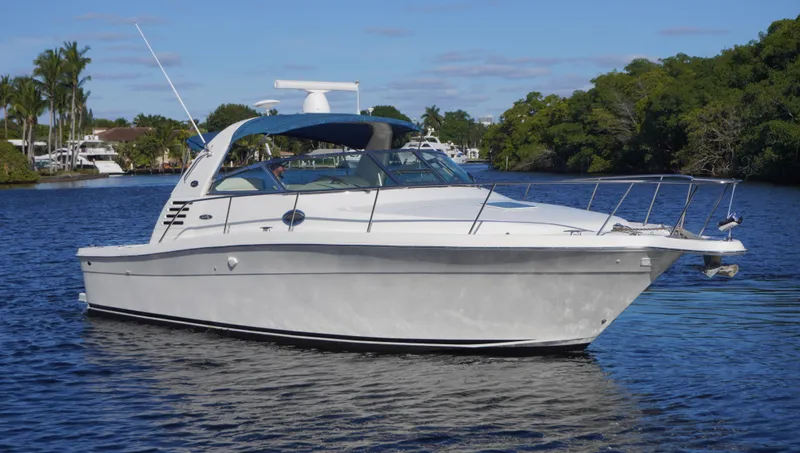 Slide: The Image of Sea Ray 340 Amberjack 2002 - 56