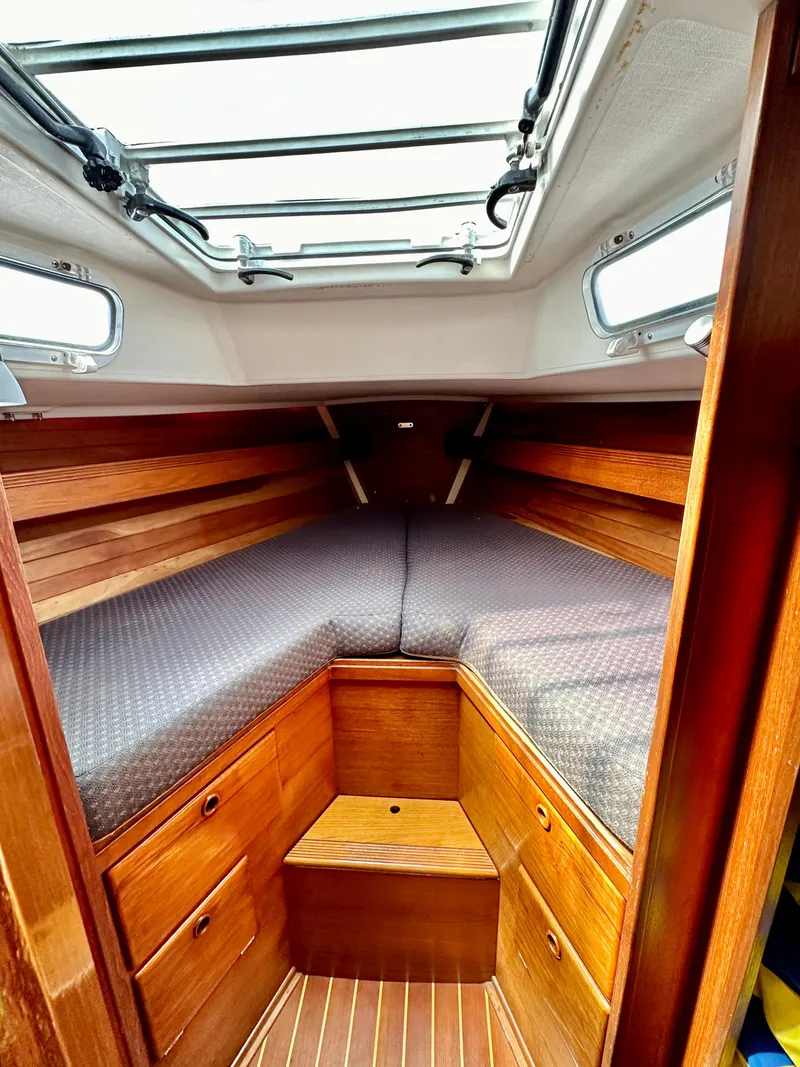 Slide: The Image of Forward Berth - 12