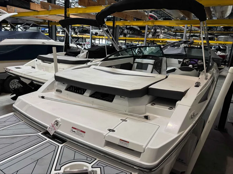 Slide: The Image of Monterey M22 2022 - 7