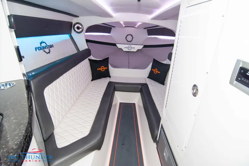 Slide: The Image of Fountain 47 Lightning 2020 - 63