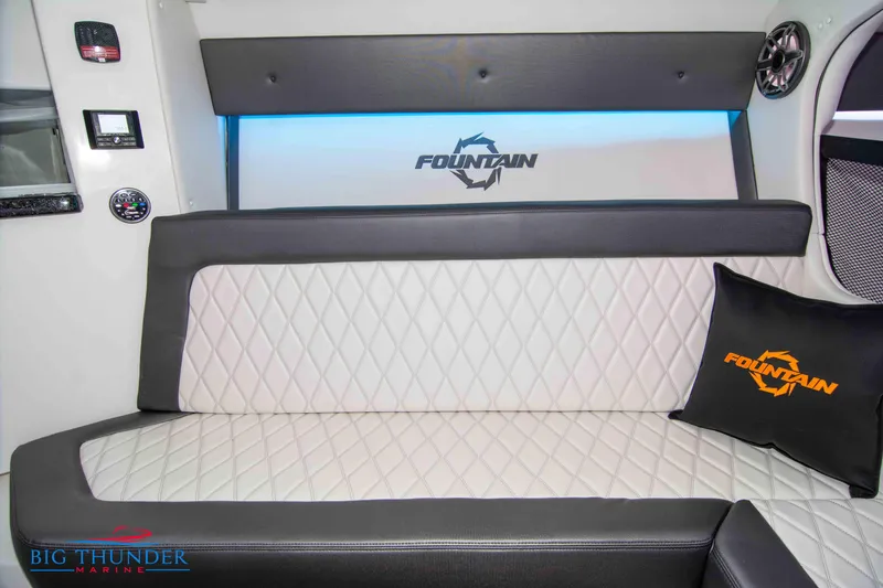 Slide: The Image of Fountain 47 Lightning 2020 - 65