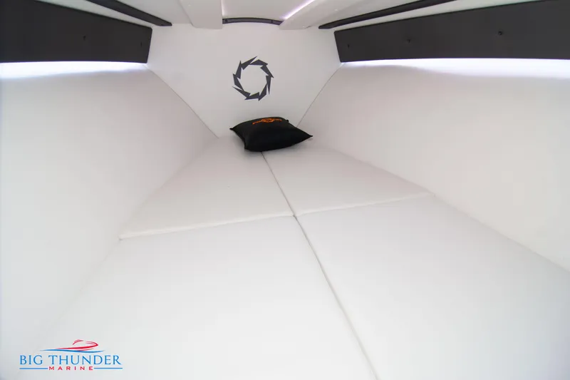 Slide: The Image of Fountain 47 Lightning 2020 - 67