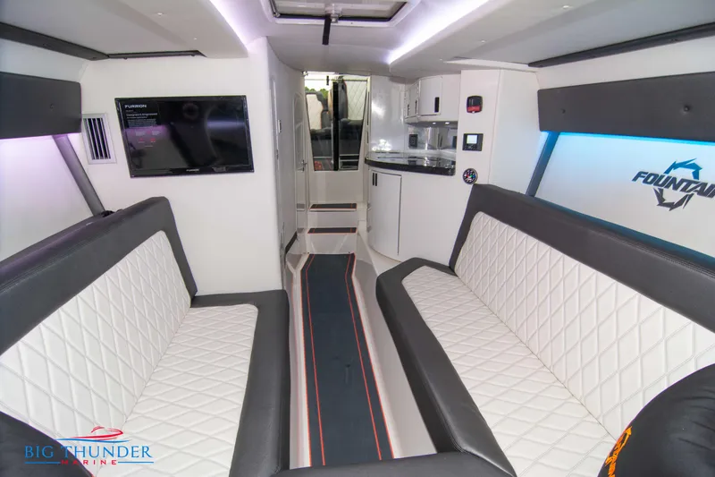 Slide: The Image of Fountain 47 Lightning 2020 - 68