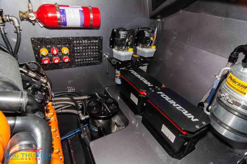 Slide: The Image of Fountain 47 Lightning 2020 - 89