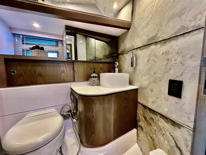 Slide: The Image of Okean 55 - Head - 14