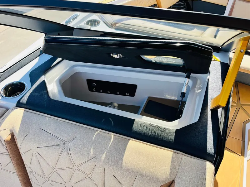 Slide: The Image of 2025 Nautique Super Air Nautique G25 Paragon interior storage compartment. - 35