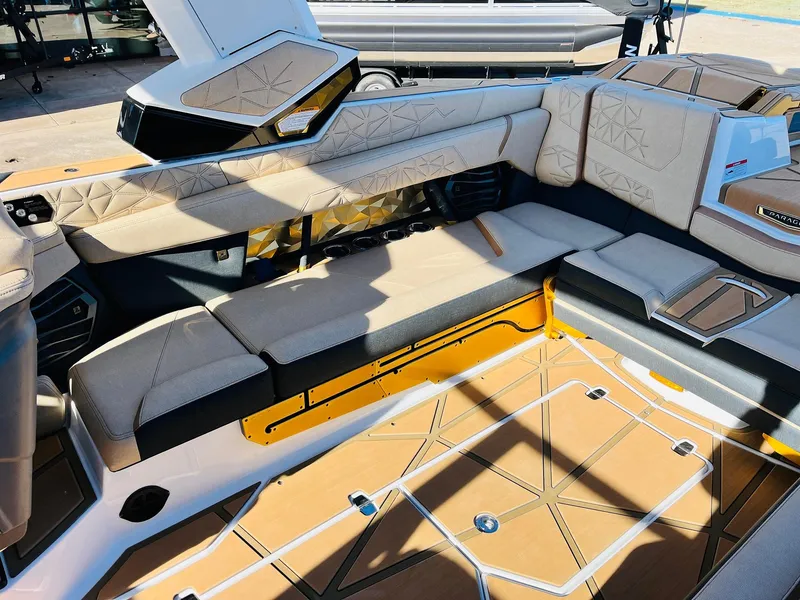 Slide: The Image of Nautique Super Air Nautique G25 Paragon 2025 - 57