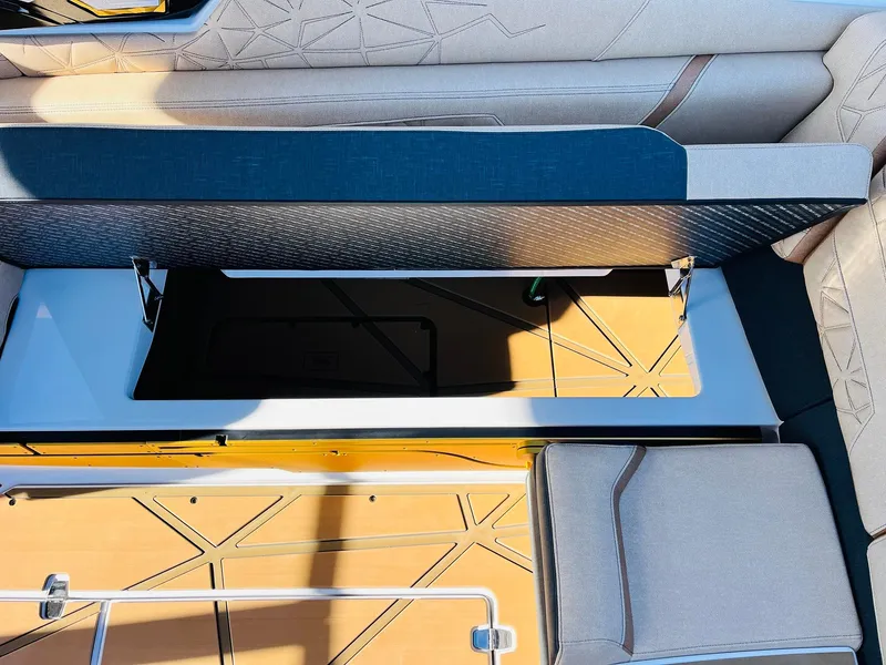 Slide: The Image of Nautique Super Air Nautique G25 Paragon 2025 - 59