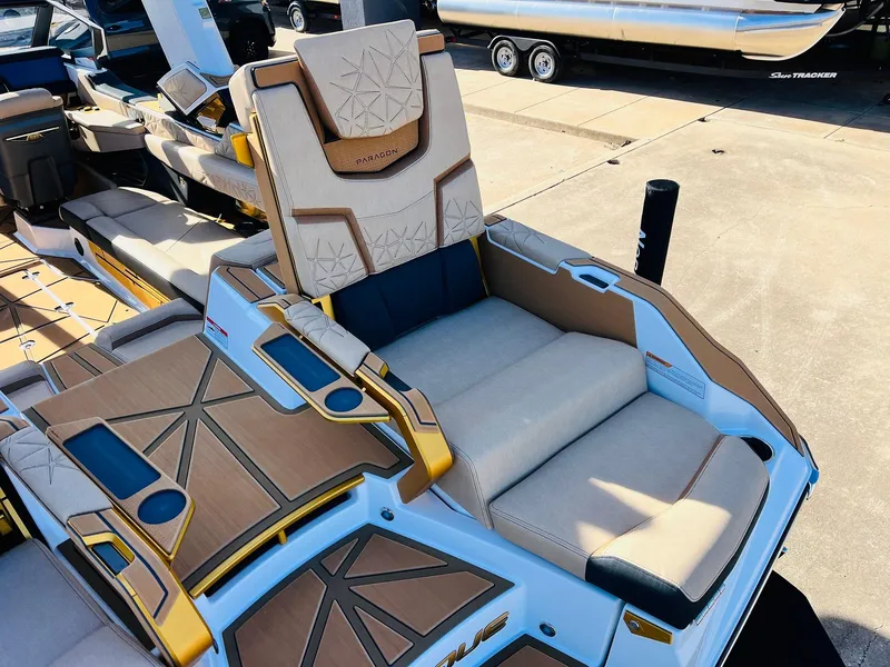 Slide: The Image of Nautique Super Air Nautique G25 Paragon 2025 - 76