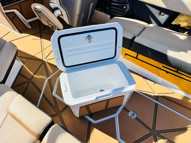 Slide: The Image of Nautique Super Air Nautique G25 Paragon 2025 - 86