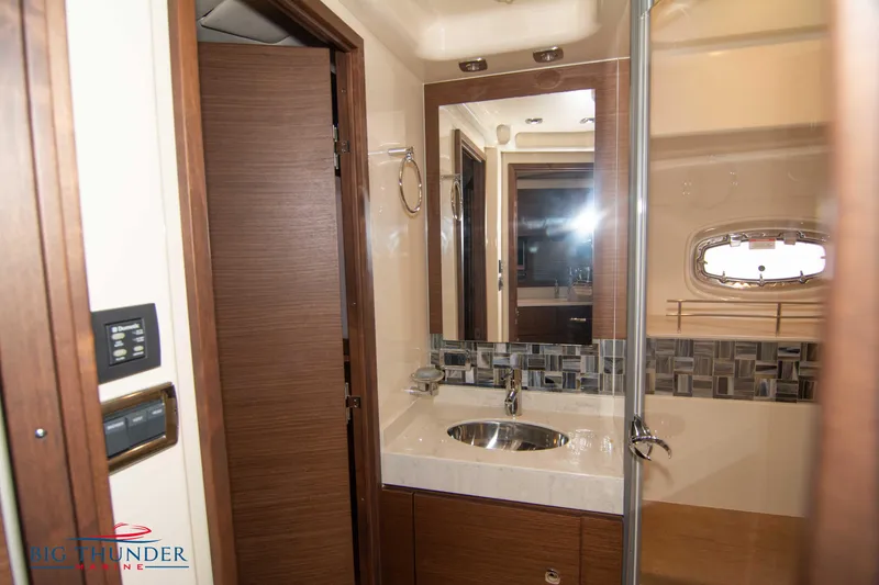 Slide: The Image of Sea Ray 540 Sundancer 2013 - 100