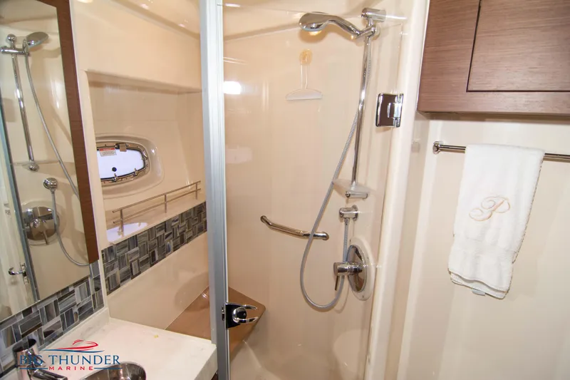 Slide: The Image of Sea Ray 540 Sundancer 2013 - 101