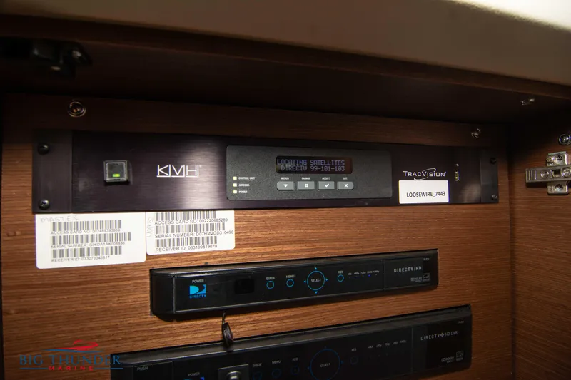 Slide: The Image of Sea Ray 540 Sundancer 2013 - 119