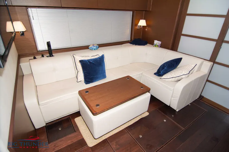 Slide: The Image of Sea Ray 540 Sundancer 2013 - 76