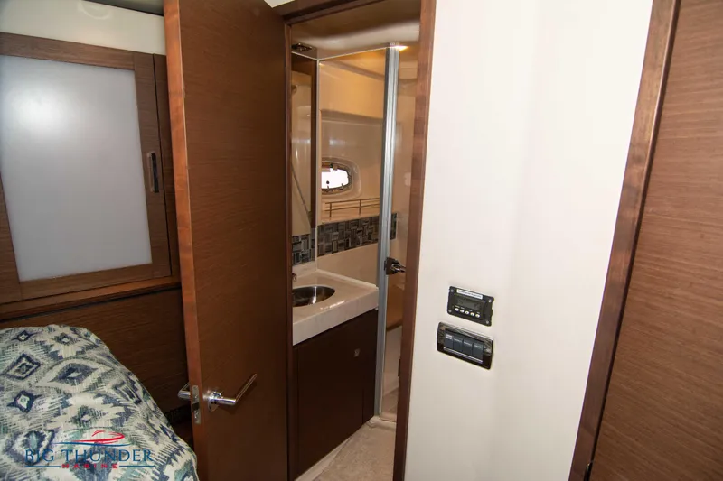 Slide: The Image of Sea Ray 540 Sundancer 2013 - 97