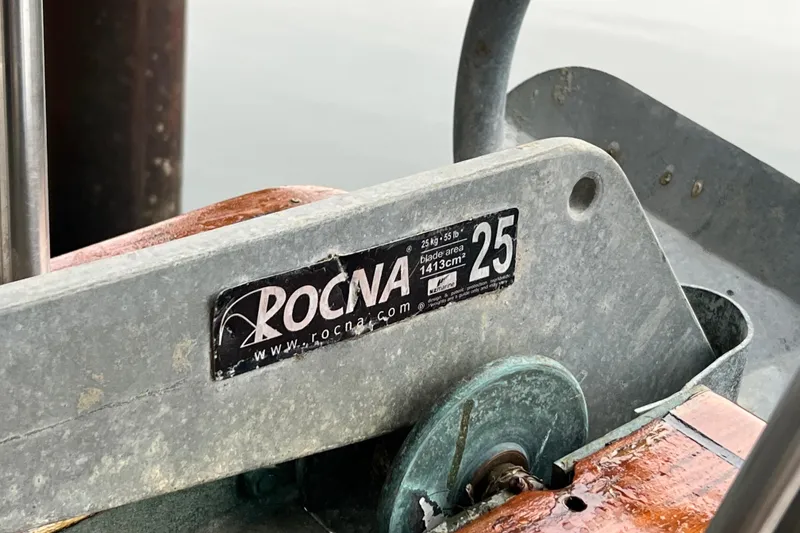 Slide: The Image of Rocna 25 anchor on a 1972 Grand Banks 42 Classic boat. - 45