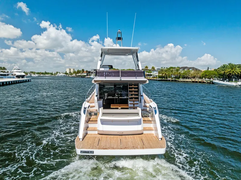 Slide: The Image of Ferretti 580 2025 - 35