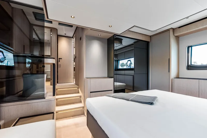 Slide: The Image of Ferretti 580 2025 - 43