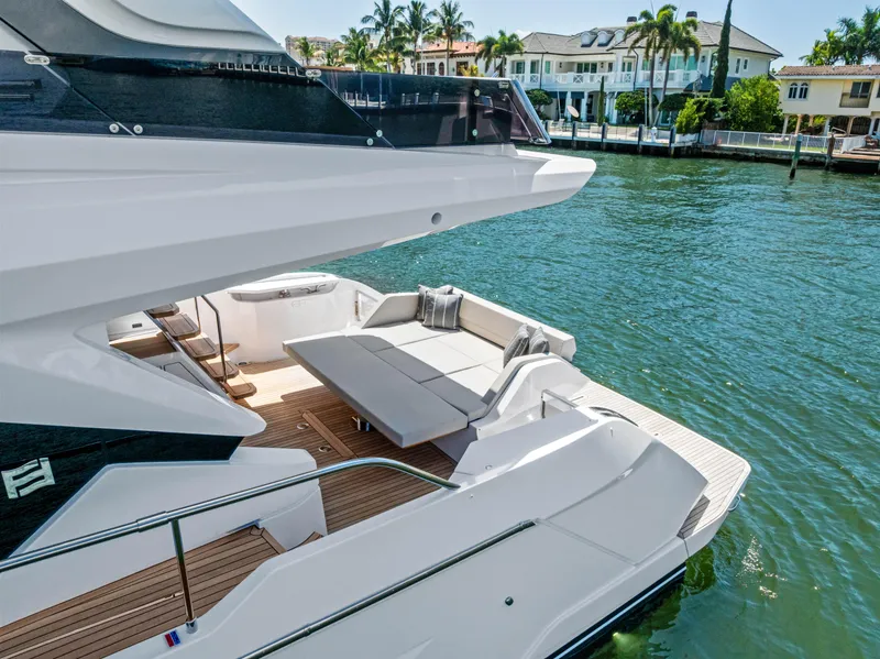 Slide: The Image of Ferretti 580 2025 - 8